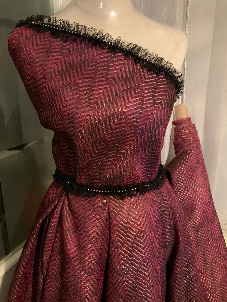 Spiral Lurex Brocade